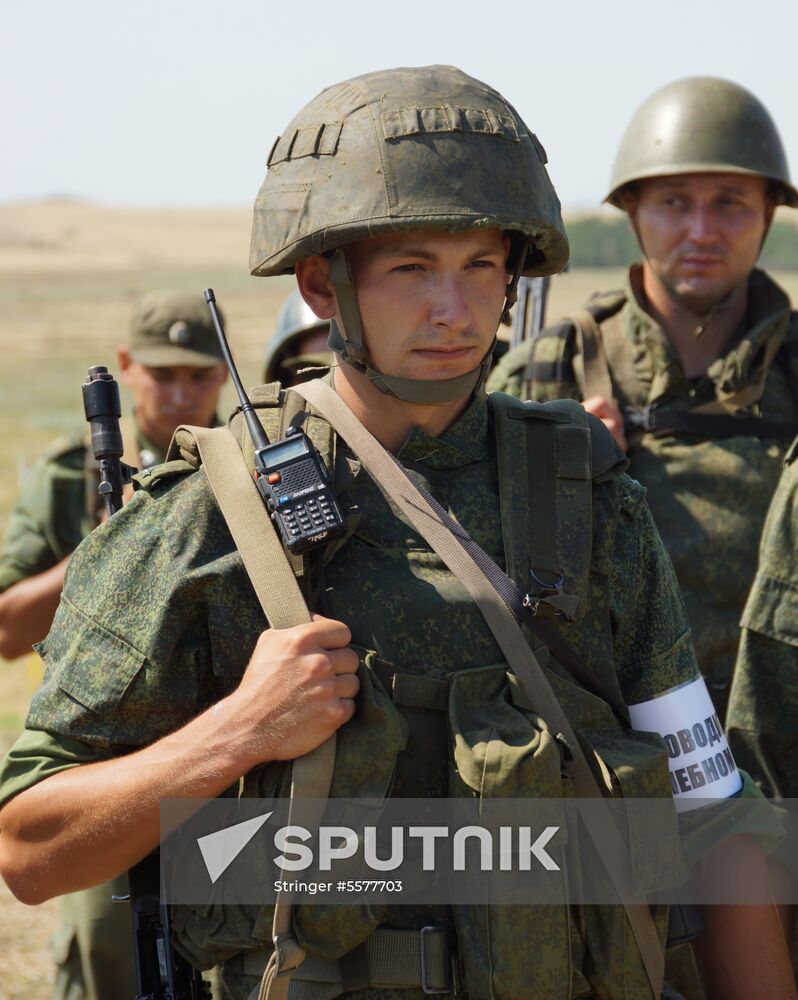 LPR people's militia holds military exercise