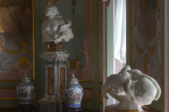 Restored interiors in Catherine II's countryside house unveiled in Oranienbaum