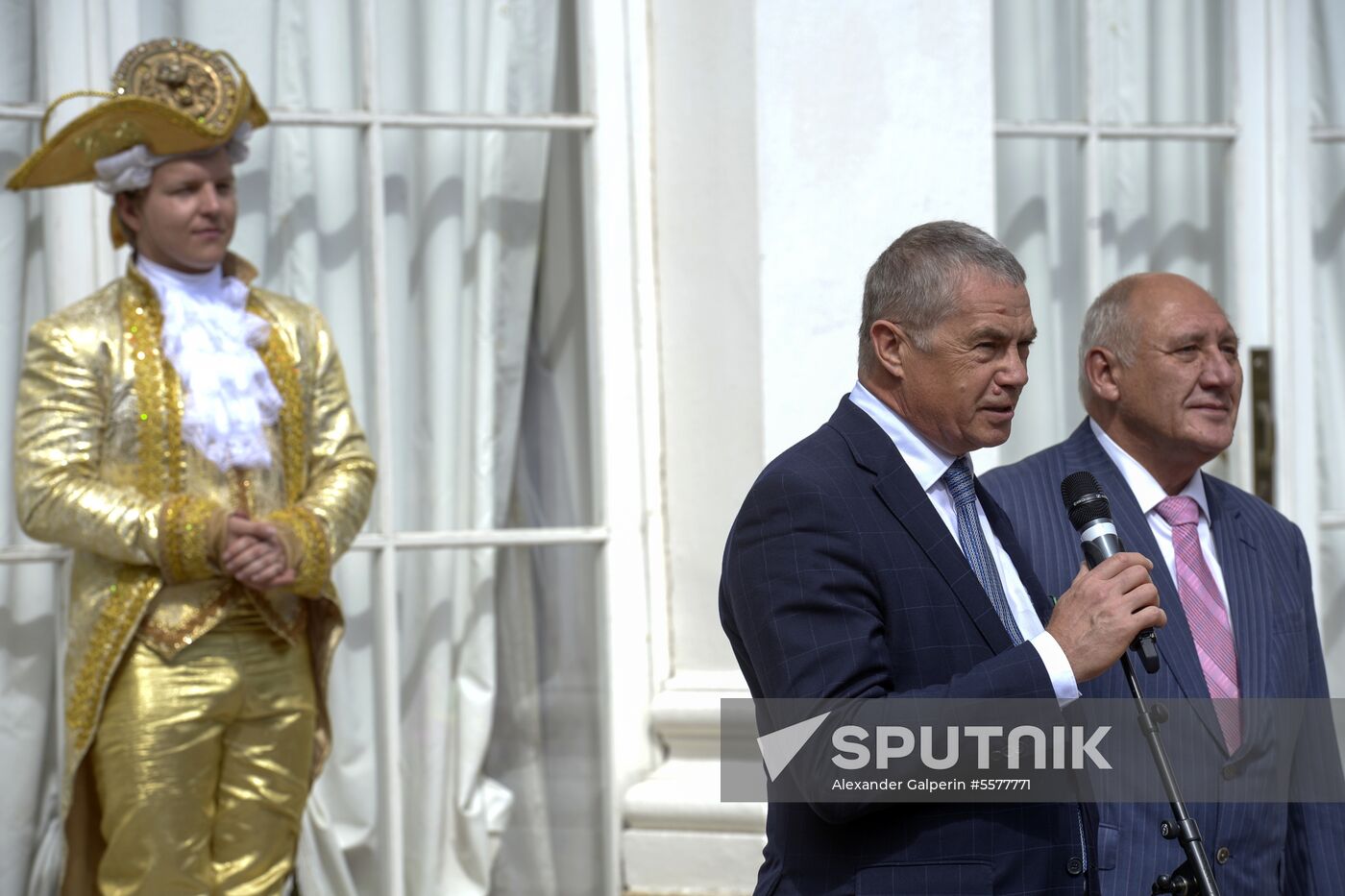 Restored interiors in Catherine II's countryside house unveiled in Oranienbaum