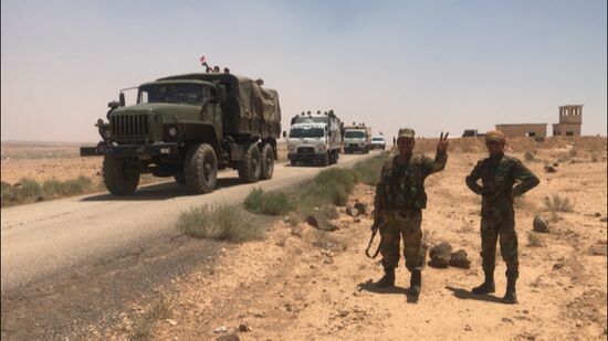 Syrian troops advance to border with Jordan in Daraa Province