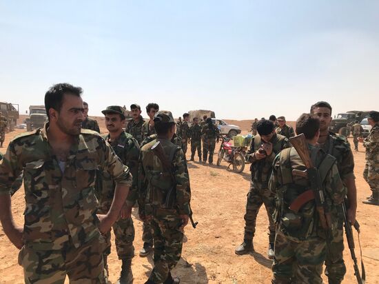 Syrian troops advance to border with Jordan in Daraa Province