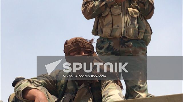 Syrian troops advance to border with Jordan in Daraa Province