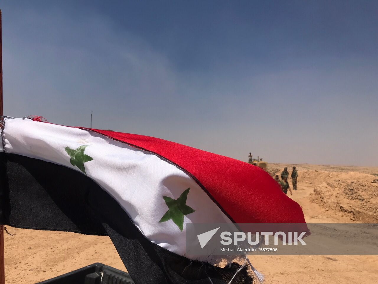 Syrian troops advance to border with Jordan in Daraa Province