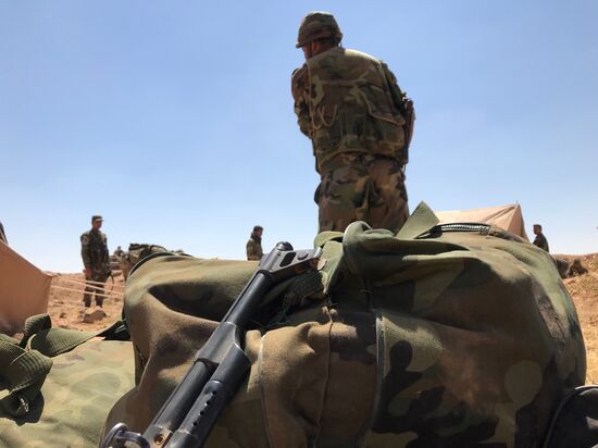 Syrian troops advance to border with Jordan in Daraa Province