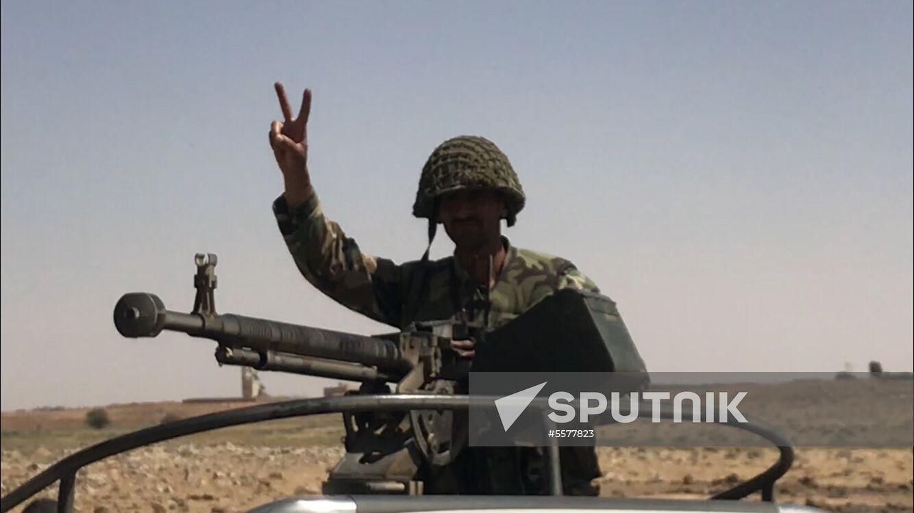 Syrian troops advance to border with Jordan in Daraa Province