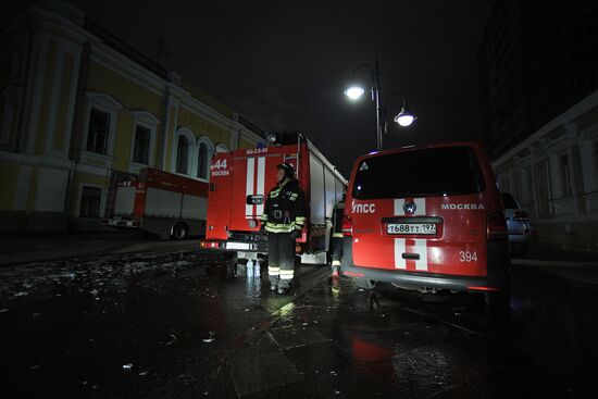 Residential building catches fire on Moscow's Pyatnitskaya Street