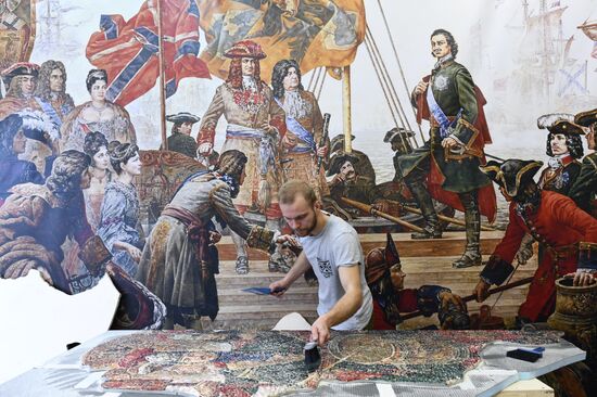 Recreating Vasily Nesterenko's painting 'The Triumph of the Russian Fleet' through mosaic