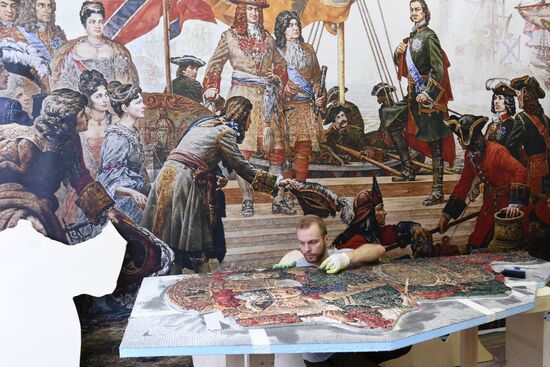 Recreating Vasily Nesterenko's painting 'The Triumph of the Russian Fleet' through mosaic