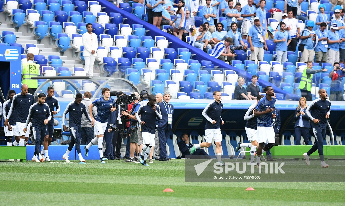 Russia World Cup Uruguay - France