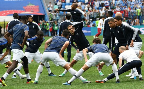 Russia World Cup Uruguay - France