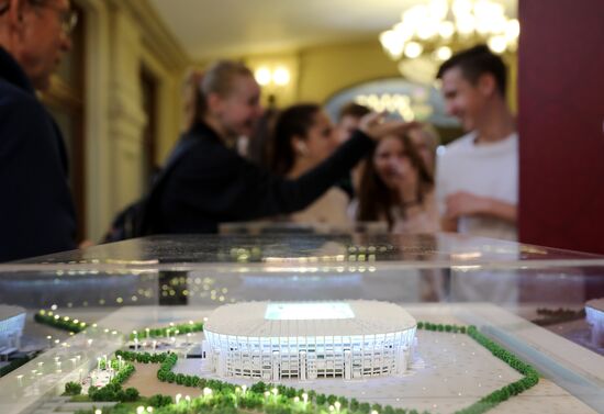 Football paraphernalia exhibition Qatar @RoadTo2022 at GUM Department Store