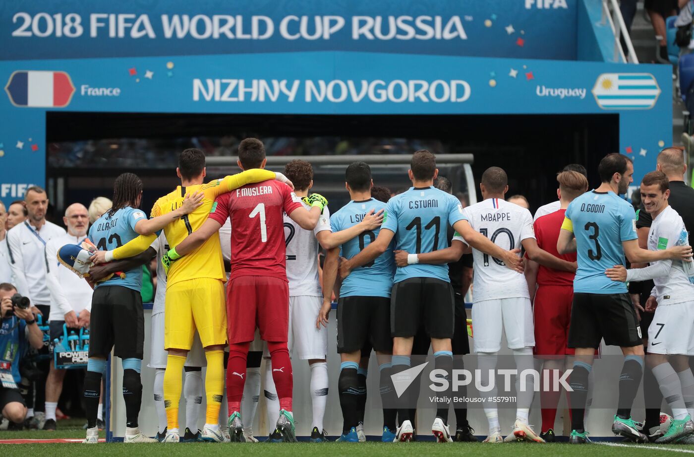Russia World Cup Uruguay - France
