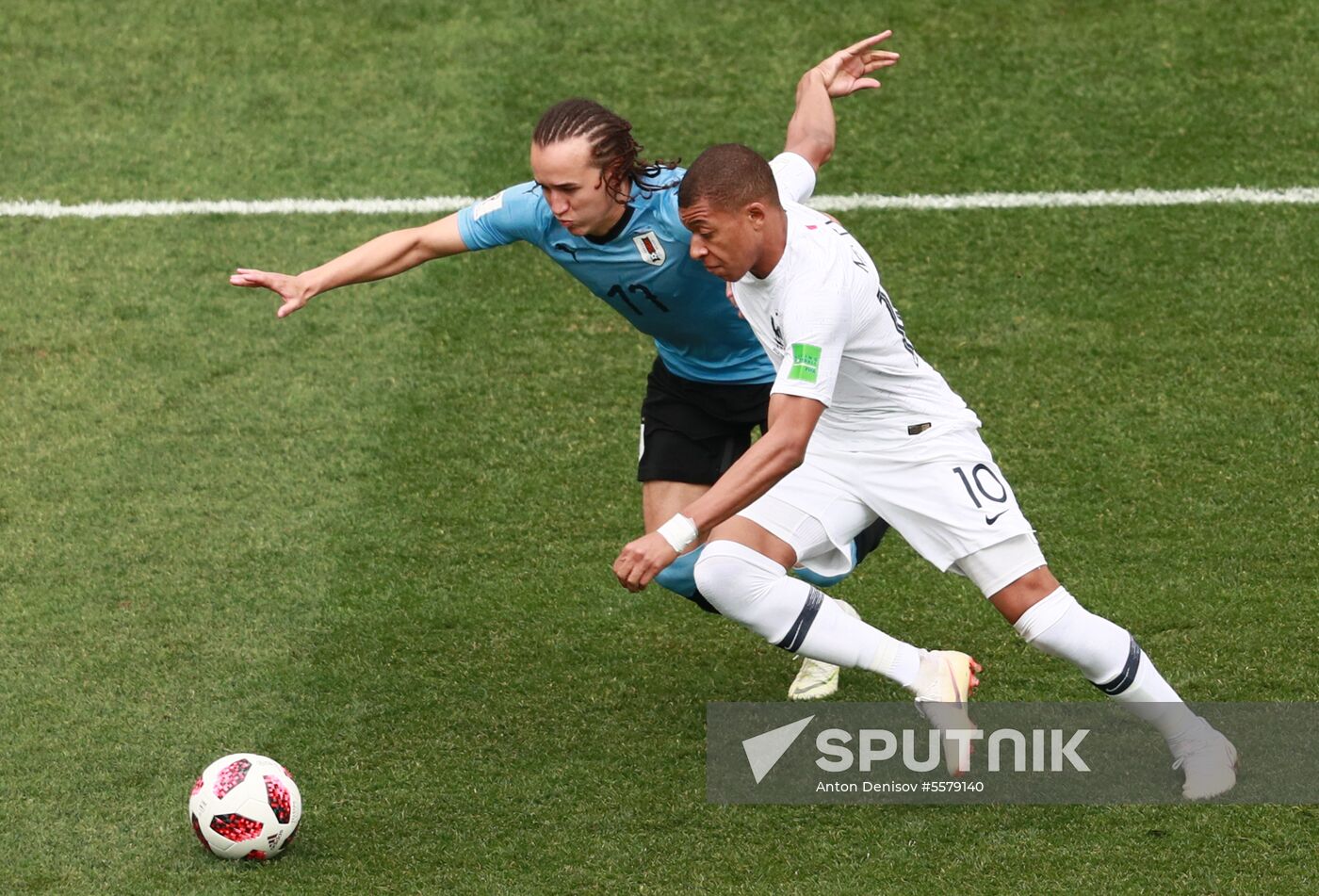 Russia World Cup Uruguay - France