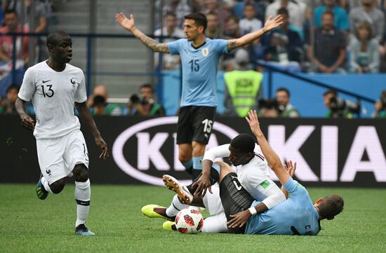 Russia World Cup Uruguay - France