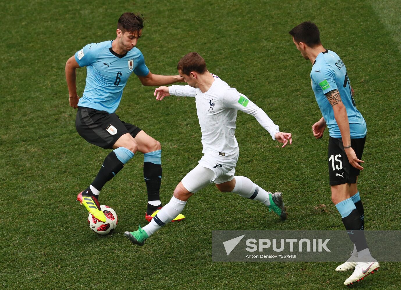 Russia World Cup Uruguay - France