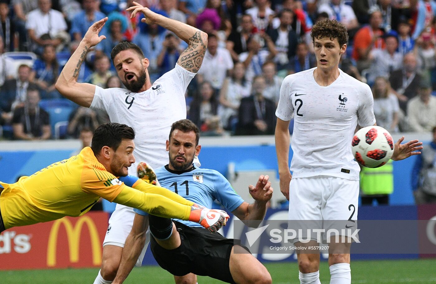 Russia World Cup Uruguay - France