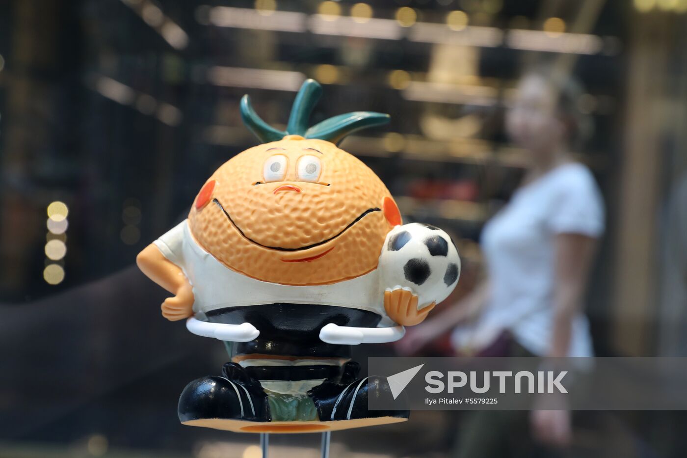 Football paraphernalia exhibition Qatar @RoadTo2022 at GUM Department Store