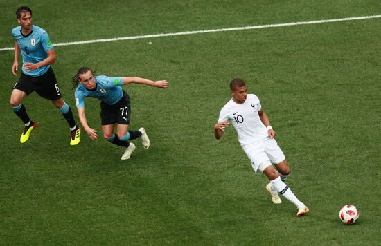 Russia World Cup Uruguay - France