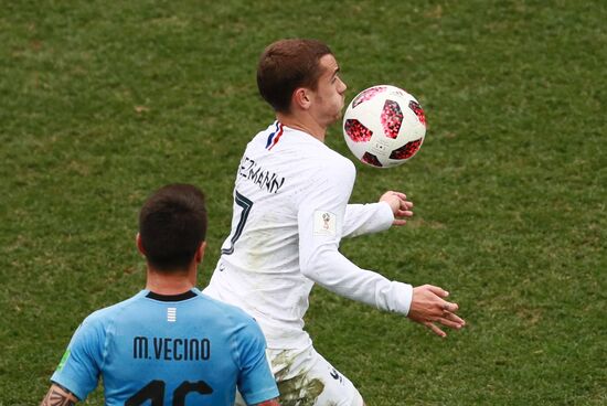 Russia World Cup Uruguay - France