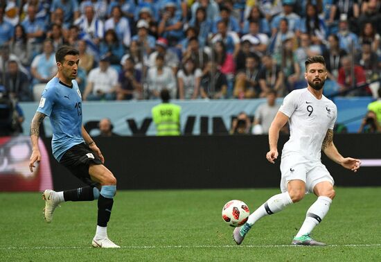 Russia World Cup Uruguay - France