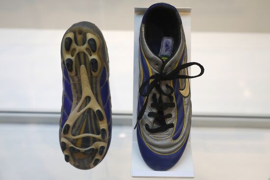 Football paraphernalia exhibition Qatar @RoadTo2022 at GUM Department Store