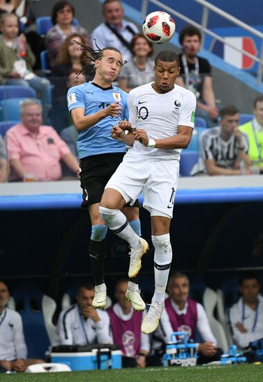 Russia World Cup Uruguay - France