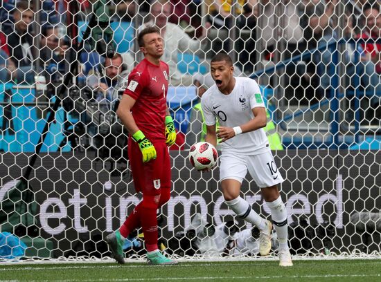Russia World Cup Uruguay - France