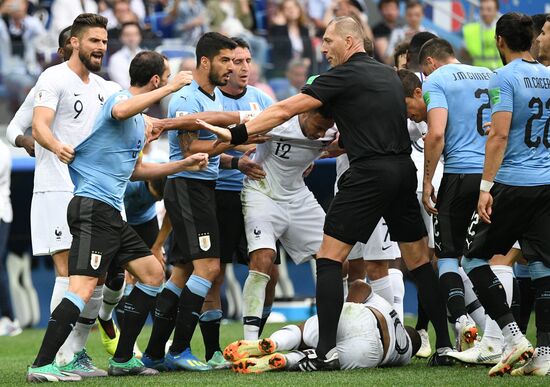 Russia World Cup Uruguay - France