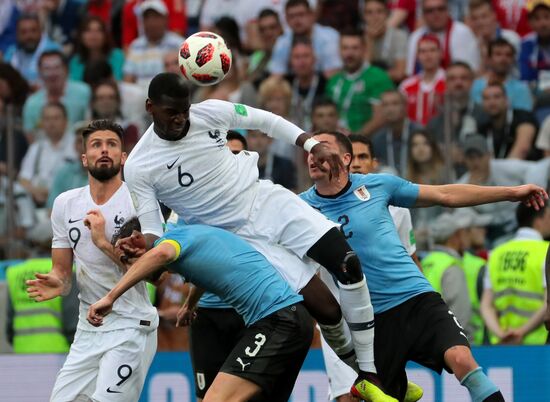 Russia World Cup Uruguay - France