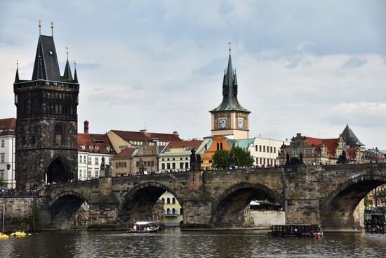 Cities of the world. Prague