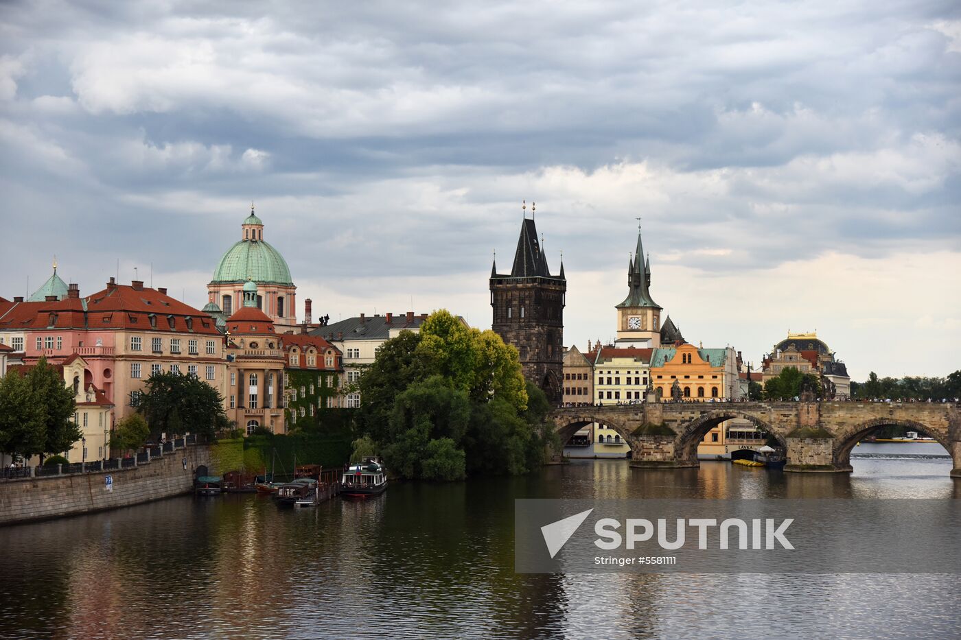 Cities of the world. Prague