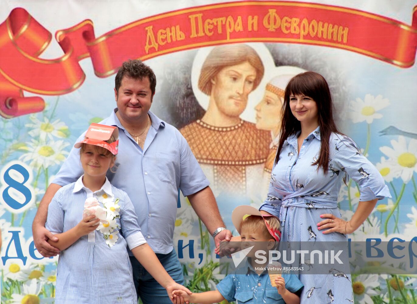 Monument to Peter and Fevronia unveiled in Crimea