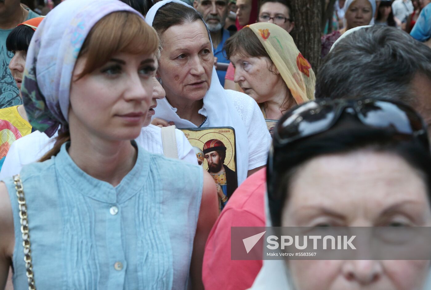 Monument to Peter and Fevronia unveiled in Crimea