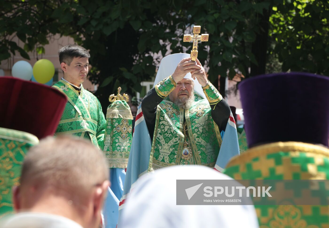 Monument to Peter and Fevronia unveiled in Crimea