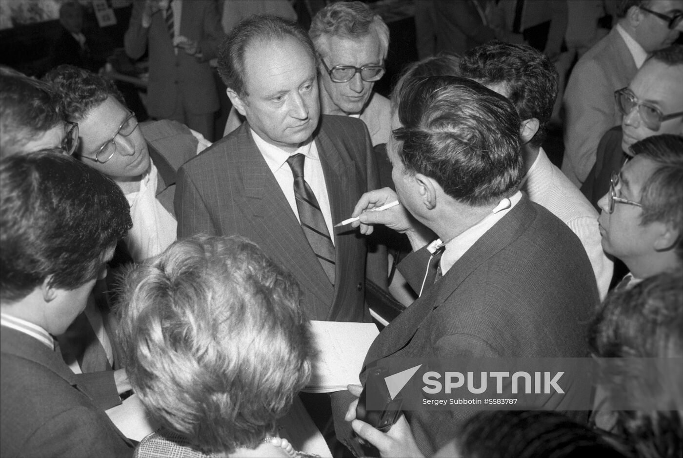 U.S. President Ronald Reagan visits USSR