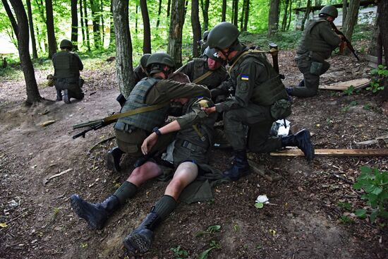 Reservists of Ukraine's National Guard hold drills