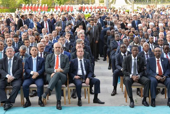 Prime Minister Dmitry Medvedev visits Turkey to take part in Recep Erdogan's inauguration