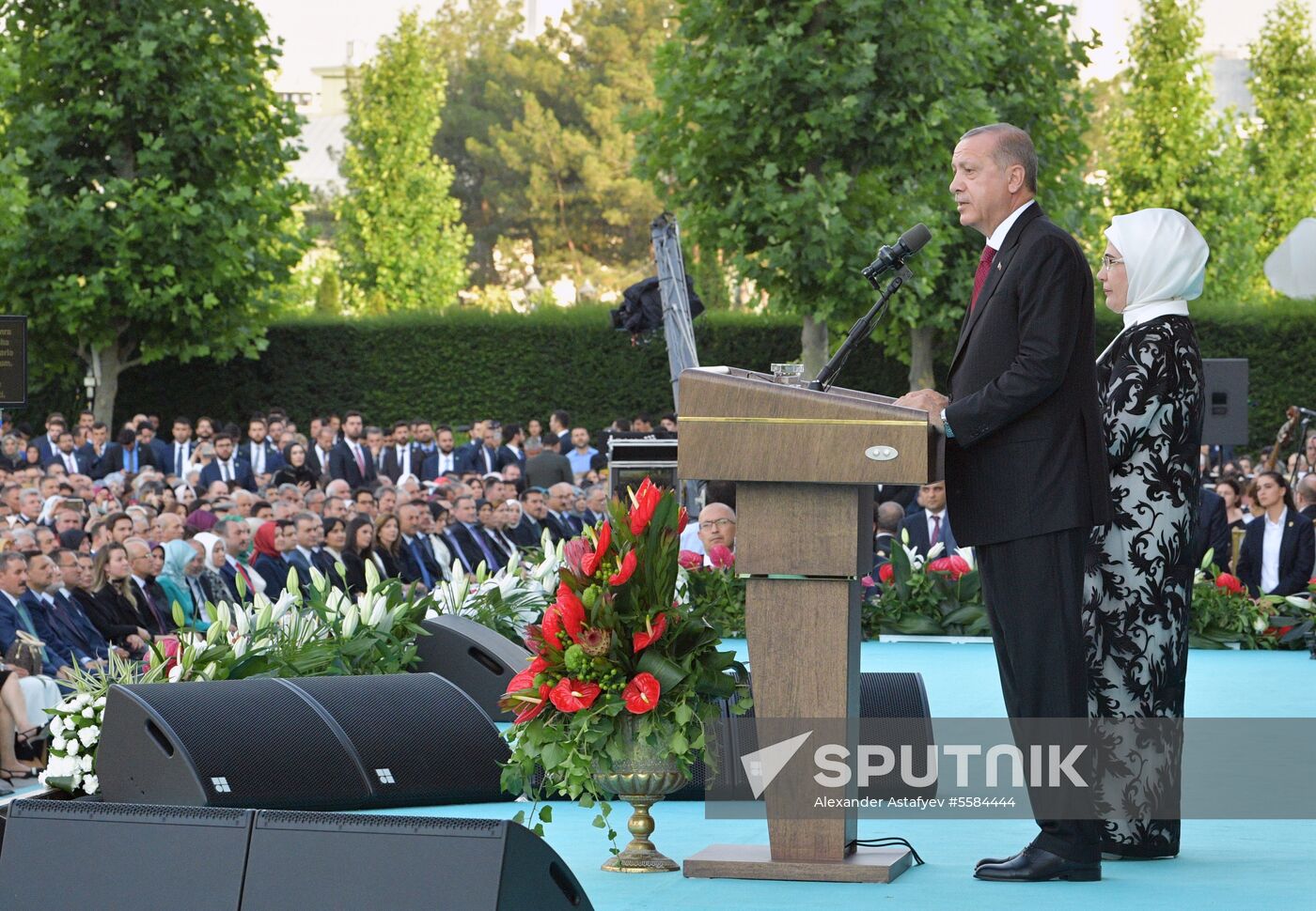 Prime Minister Dmitry Medvedev visits Turkey to take part in Recep Erdogan's inauguration