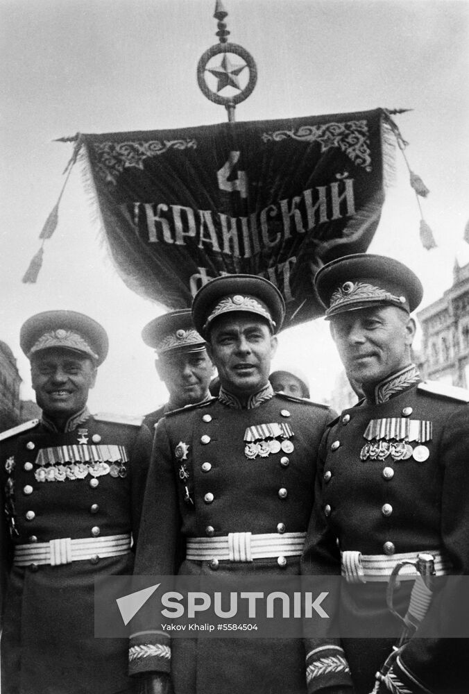 Victory Parade participants