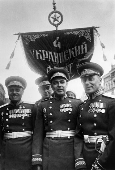 Victory Parade participants