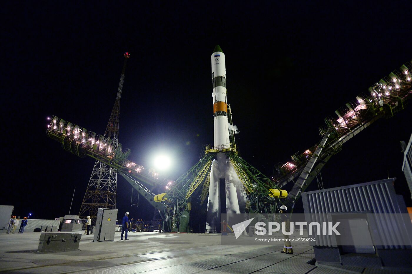 Launch of Soyuz-2.1A booster rocket with Progress-MS-09 transport vehicle from Baikonur