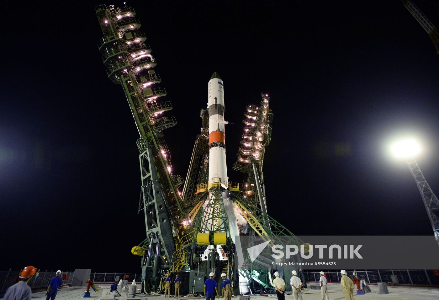 Launch of Soyuz-2.1A booster rocket with Progress-MS-09 transport vehicle from Baikonur