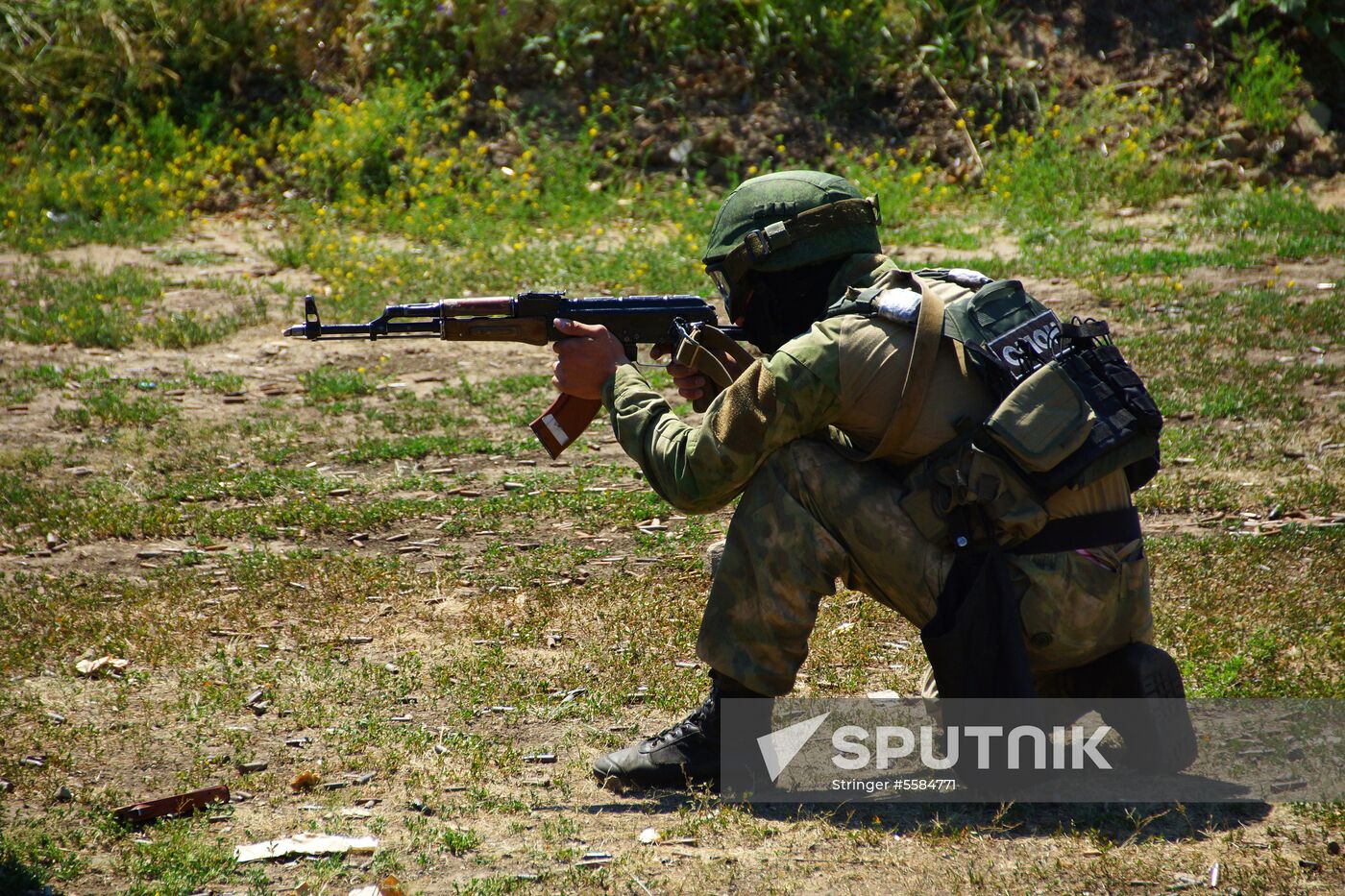 Maroon beret exam in Lugansk