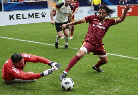 Football. 2018 Legends Super Cup. Day one