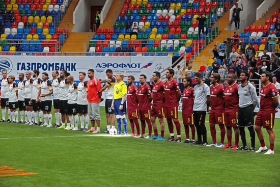 Football. 2018 Legends Super Cup. Day one