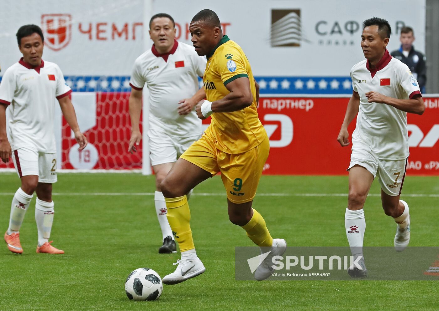 Football. 2018 Legends Super Cup. Day one