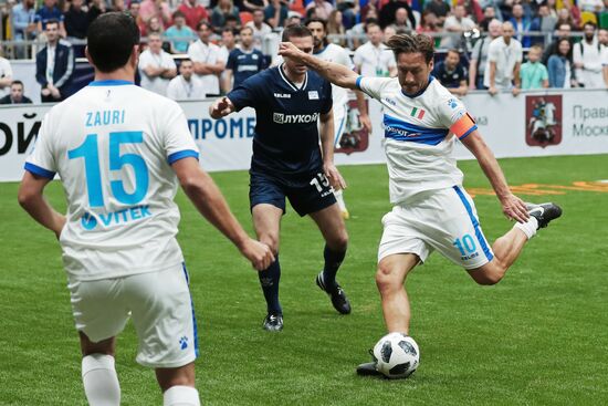 Football. 2018 Legends Super Cup. Day one