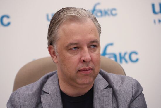News conference by Moscow mayoral candidate Vadim Kumin
