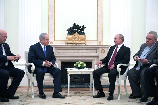 Russian President Vladimir Putin meets with Israeli Prime Minister Benjamin Netanyahu