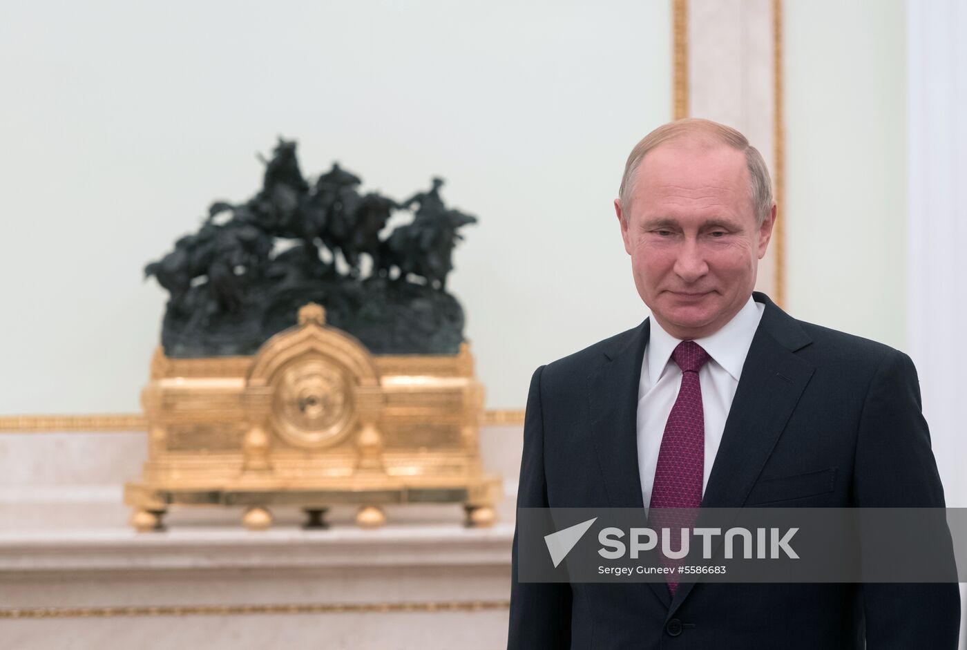 Russian President Vladimir Putin meets with Israeli Prime Minister Benjamin Netanyahu